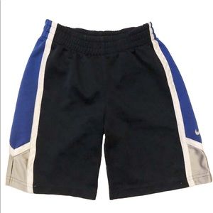 Nike Shorts SZ 6